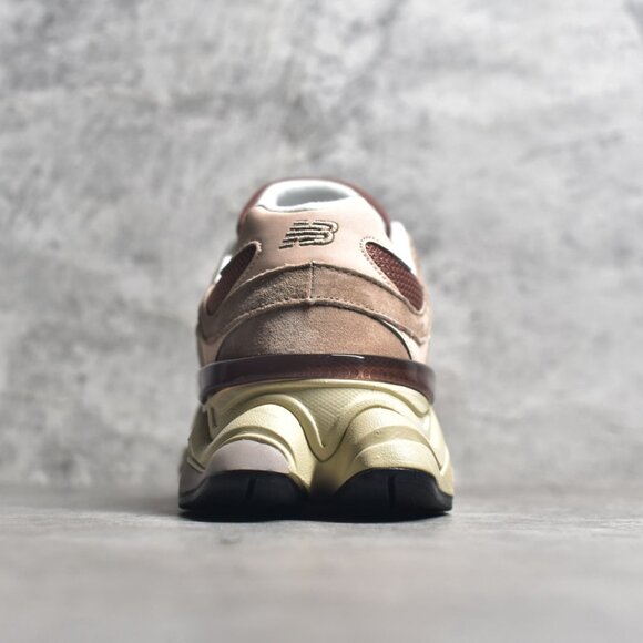 New Balance NB 9060 co-branded women's casual sports shoes - Picture 8 of 9